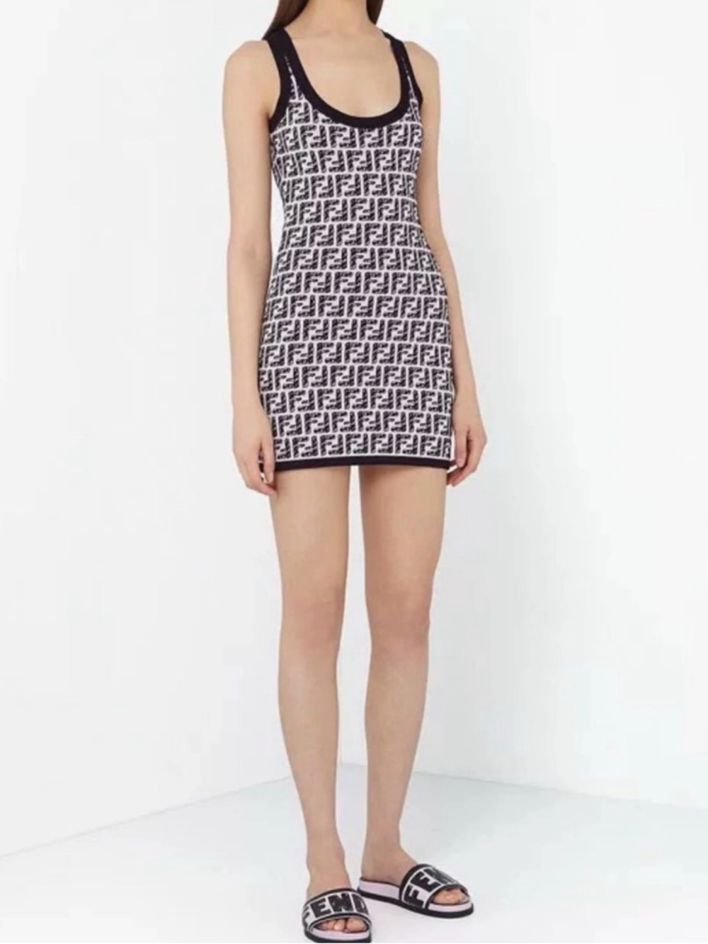 Fendi Monogram Dress Size 42 (US 6) Authentique